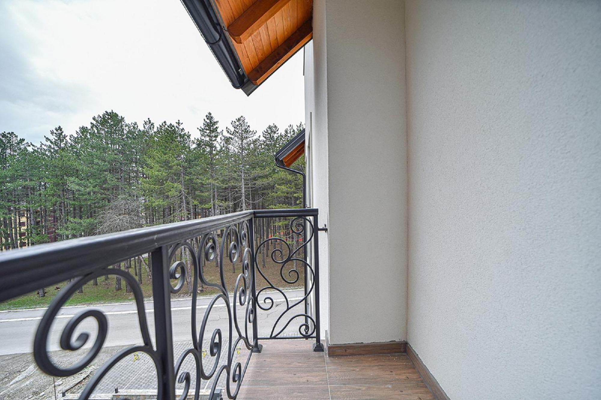 Beli Bor Zlatibor Aparthotel Kültér fotó